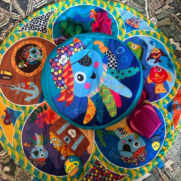 Tummy Time Mat-Lamaze Brand - Picture 1 of 3